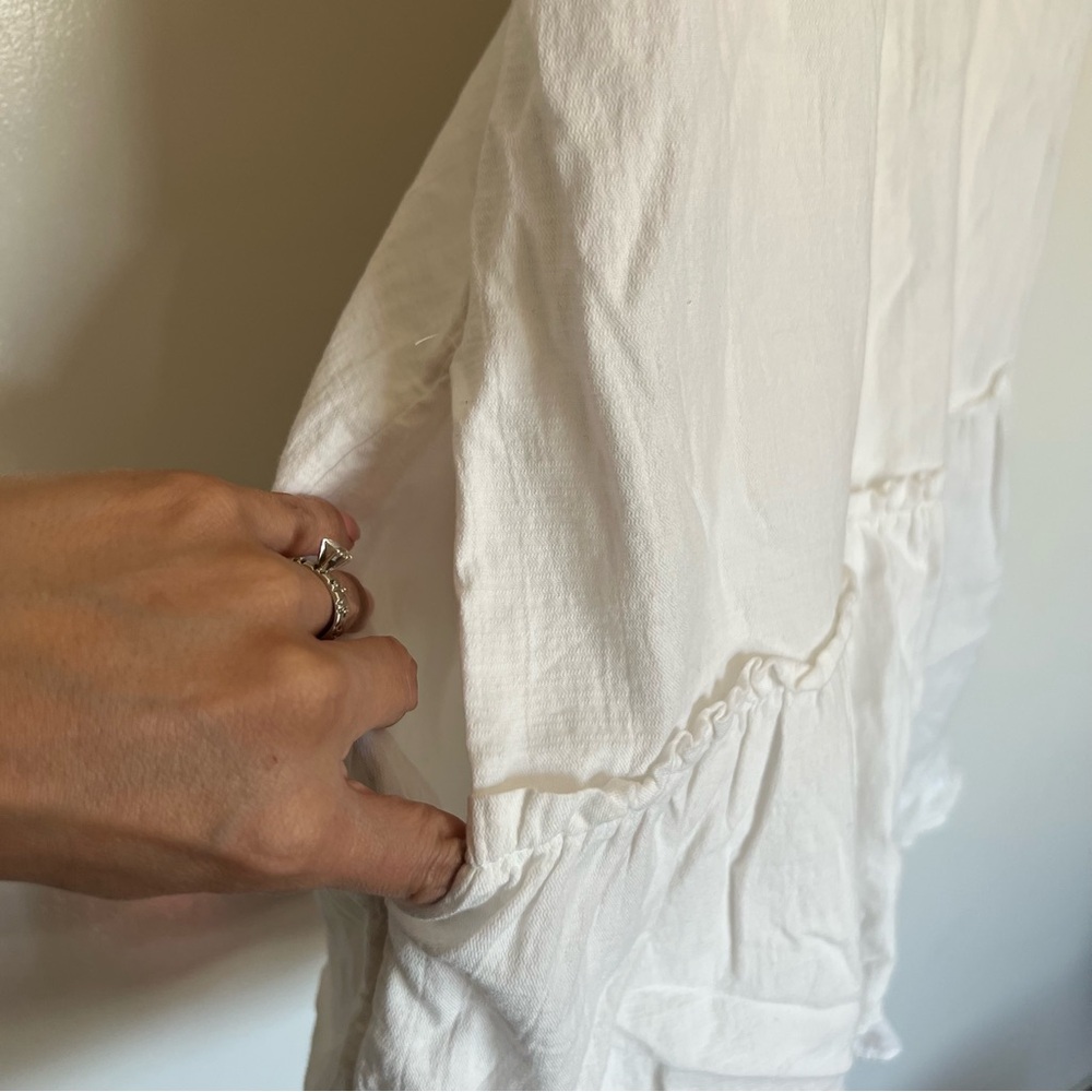Universal Thread White Ruffled Chemise - Picture 3 of 5